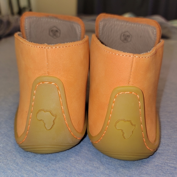 NWOT Orange Vivobarefoot Addis Suede Boots Size 38 J - Picture 6 of 10